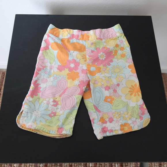 Adorable Bundle of Baby Bermudas 🌼💛🌻 - Picture 2 of 5